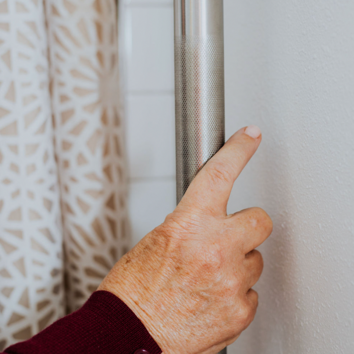 Easy Mount Grab Bar