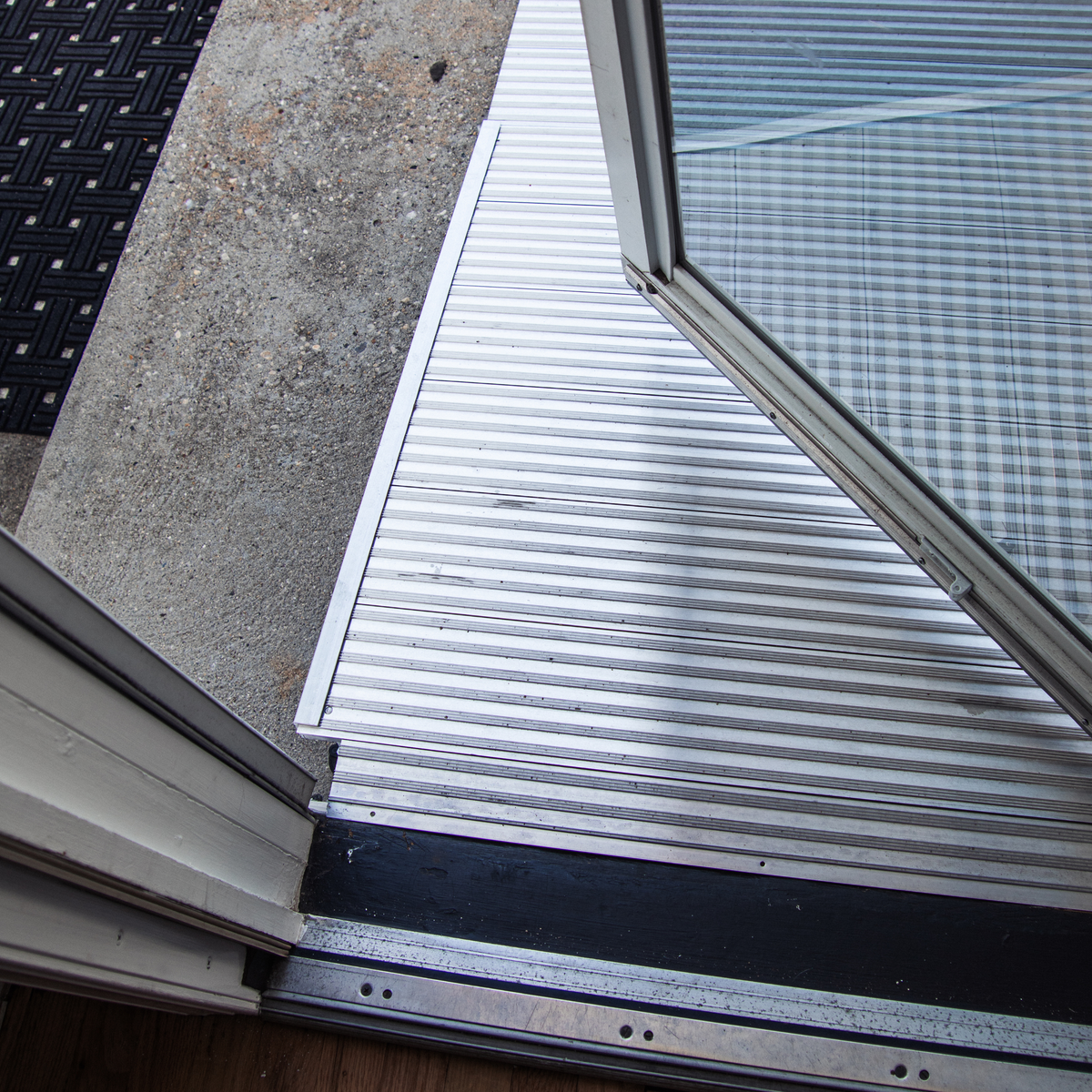 Adjustable Aluminum Threshold Ramp (2.5-3 inches)